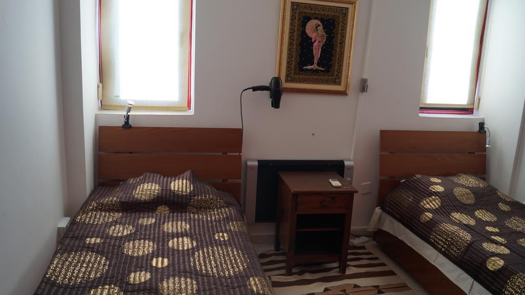 Destalo Court Larnaca Apartment מראה חיצוני תמונה